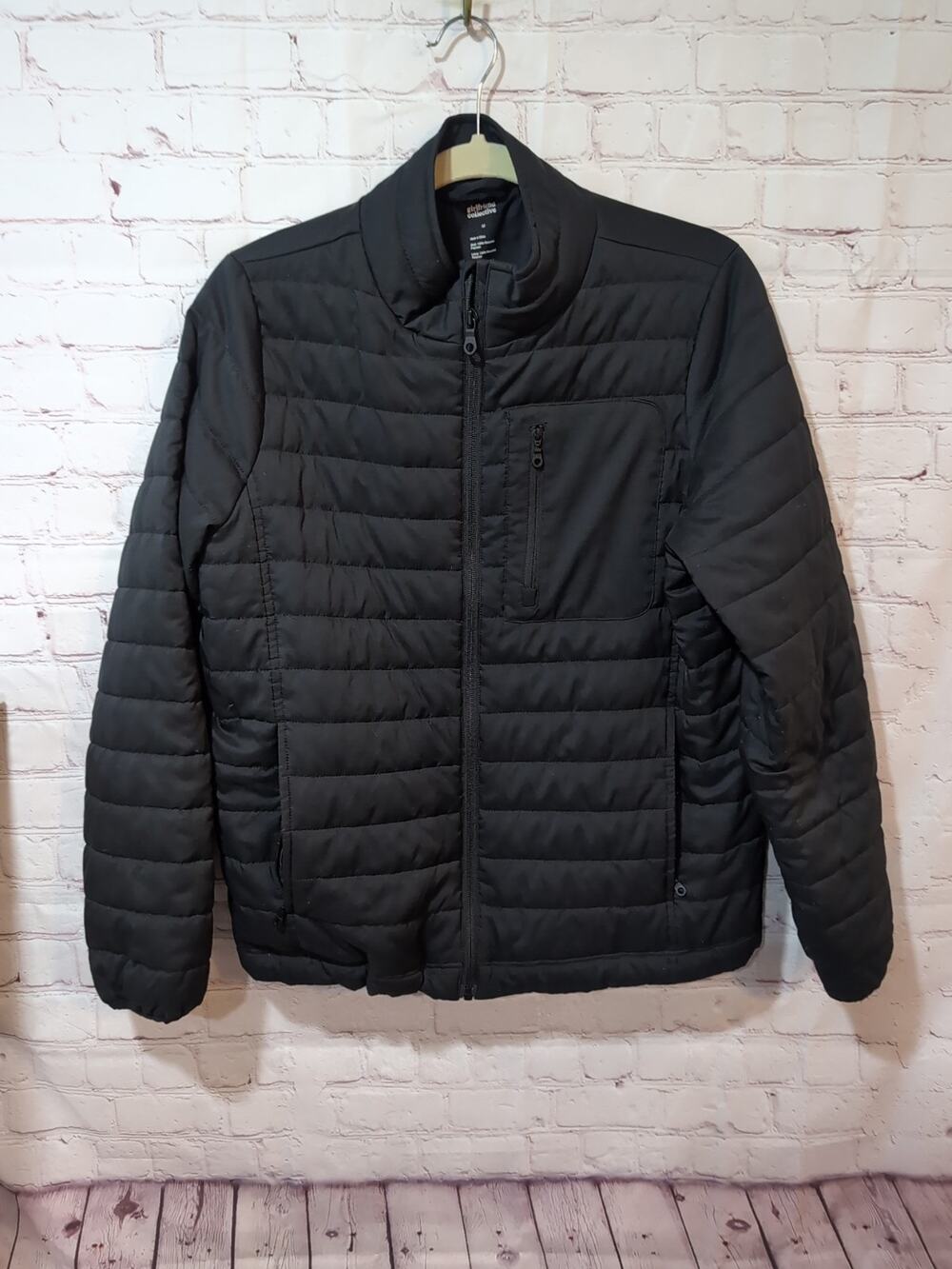 Girlfriend Collective M Woodstock Packable Puffer Jacket Black Lightweight